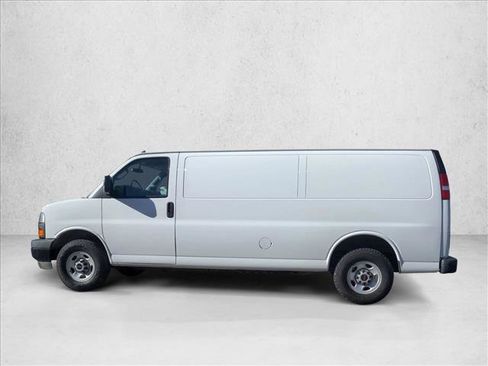 Used 2021 GMC Savana 3500 Extended image 8