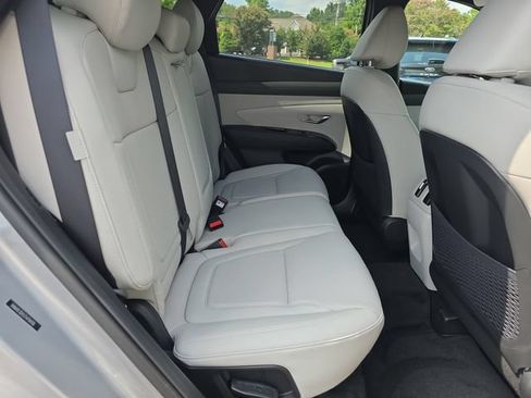 Used 2026 Hyundai Tucson Limited FWD image 14