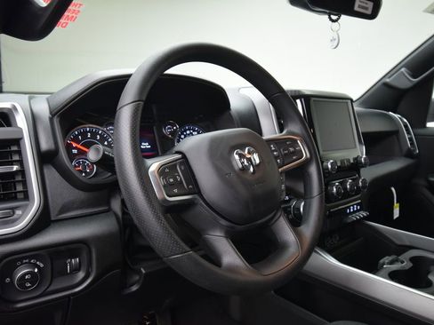 New 2026 RAM 1500 Big Horn AWD/4WD image 32