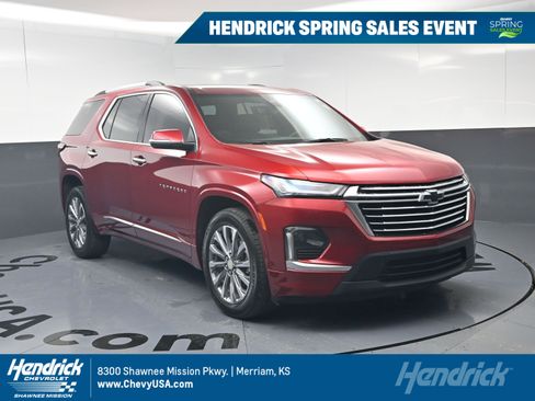 Used 2023 Chevrolet Traverse Premier w/ LPO, Floor Liner Package image 1