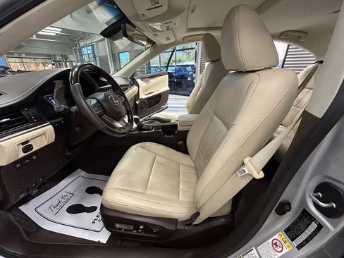 Used 2017 Lexus ES 350 350 w/ Luxury Package image 55