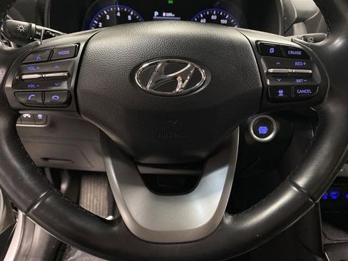 Used 2020 Hyundai Kona Ultimate image 17