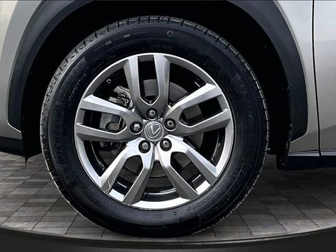 Used 2016 Lexus NX 300h AWD w/ Premium Package image 9