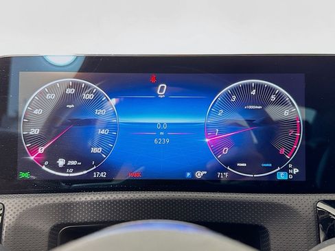 Certified 2025 Mercedes-Benz CLA 250 image 19