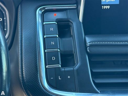 Used 2021 GMC Yukon XL SLT image 24