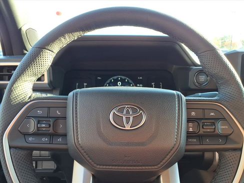 New 2025 Toyota Tacoma SR5 AWD/4WD image 16