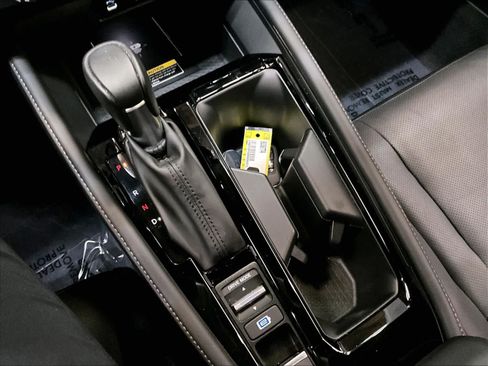 Used 2024 Honda Accord Touring image 39