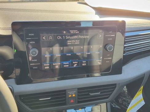 New 2025 Volkswagen Jetta SE image 23