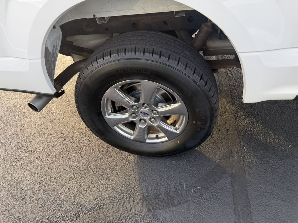 Used 2018 Ford F150 XLT w/ Equipment Group 302A Luxury AWD/4WD image 12