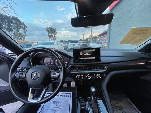 Used 2024 Acura Integra A-Spec image 10