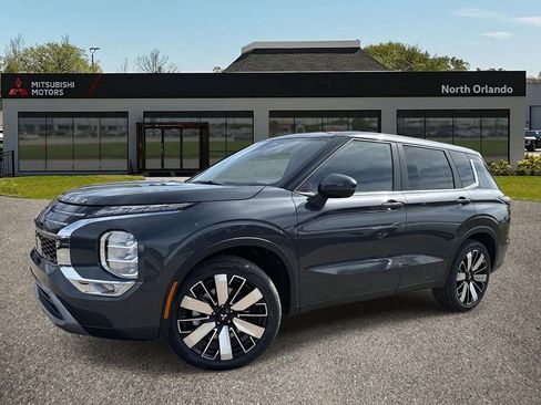 New 2026 Mitsubishi Outlander SE FWD image 1