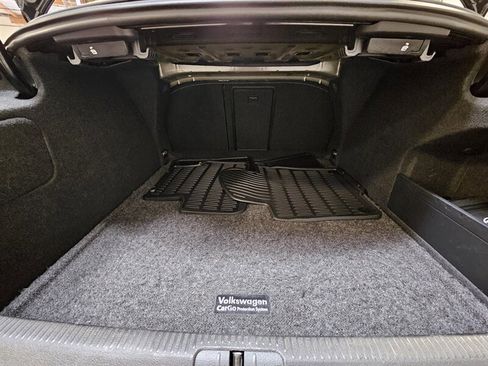 Used 2017 Volkswagen CC R-Line Executive FWD image 40