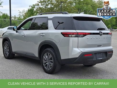 Used 2025 Nissan Pathfinder SV FWD image 7