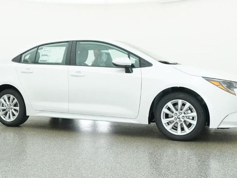 New 2026 Toyota Corolla LE FWD image 54