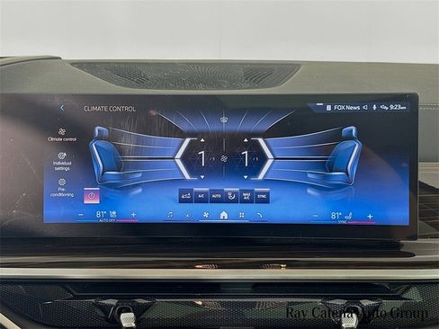 Used 2026 BMW X7 xDrive40i image 16