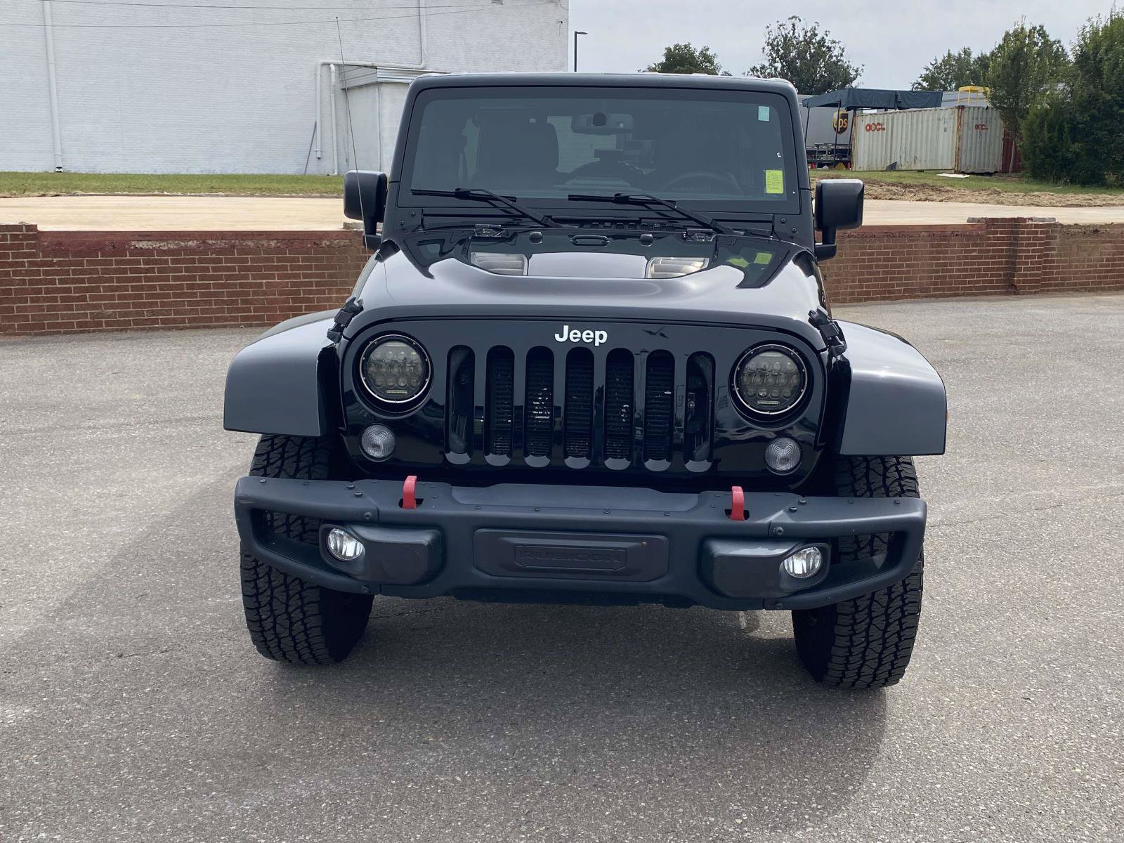 Used 2015 Jeep Wrangler Unlimited Rubicon AWD/4WD image 2
