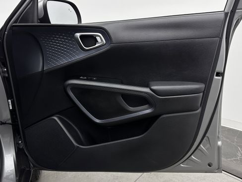 Used 2023 Kia Soul EX FWD image 33