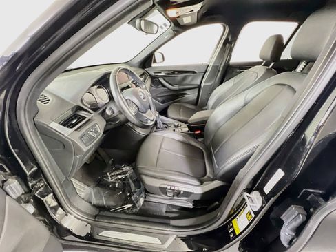 Used 2018 BMW X1 xDrive28i AWD/4WD image 19