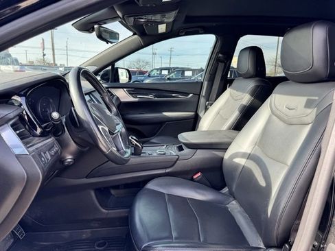Certified 2022 Cadillac XT5 Premium Luxury w/ Technology Package image 14