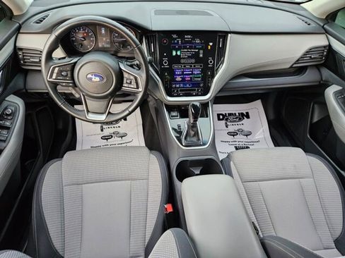 Used 2021 Subaru Outback Premium image 10