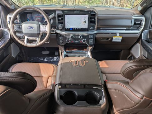 New 2026 Ford F250 King Ranch w/ Chrome Package AWD/4WD image 32