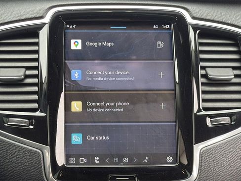 Certified 2023 Volvo XC90 B6 Plus image 12