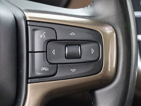 Used 2023 Chevrolet Suburban High Country AWD/4WD image 21