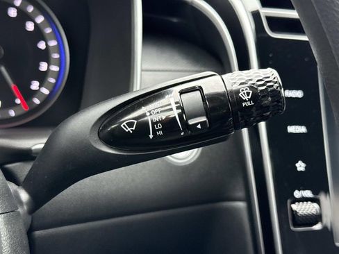 Used 2024 Hyundai Santa Cruz SEL AWD/4WD image 11