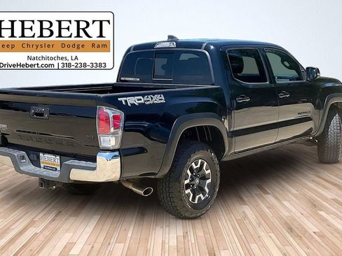 Used 2021 Toyota Tacoma TRD Off-Road AWD/4WD image 12