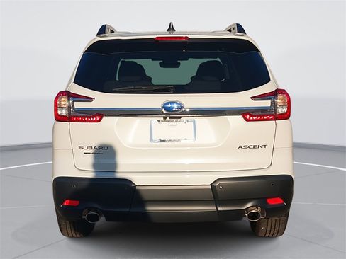Certified 2025 Subaru Ascent Premium image 6