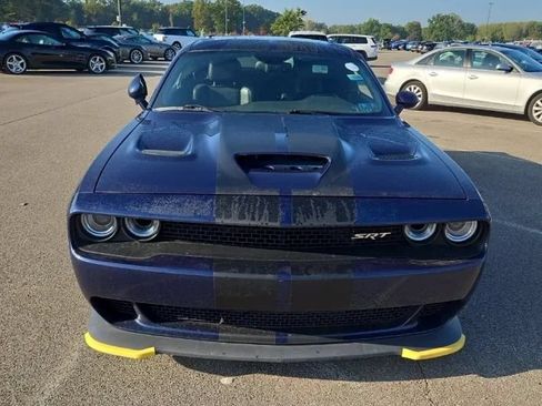 Used 2016 Dodge Challenger SRT Hellcat RWD image 6