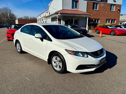 Used 2013 Honda Civic LX image 3