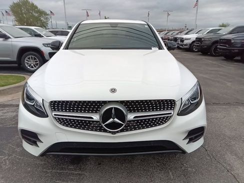 Used 2019 Mercedes-Benz GLC 300 4MATIC Coupe image 7