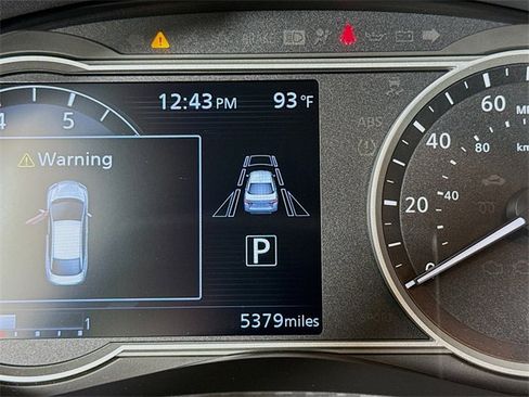 Certified 2023 Nissan Versa SR w/ Trunk Package image 33