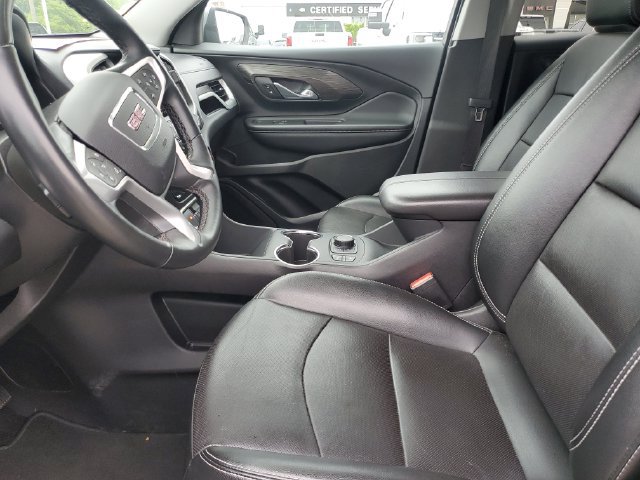 Used 2024 GMC Terrain SLT AWD/4WD image 18
