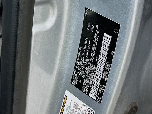 Used 2025 Toyota 4Runner TRD Off-Road image 12