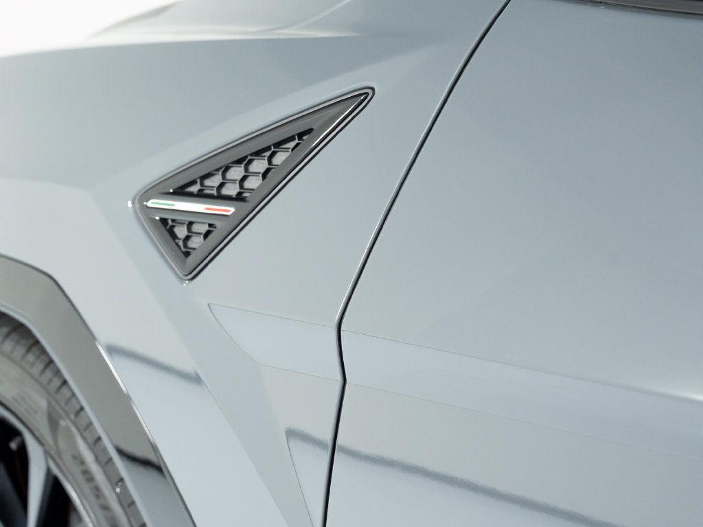 Used 2024 Lamborghini Urus S AWD/4WD image 56