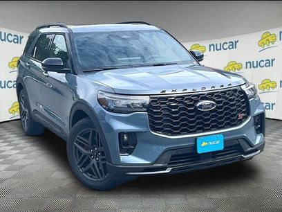 New 2026 Ford Explorer ST w/ Sun And Sound Package