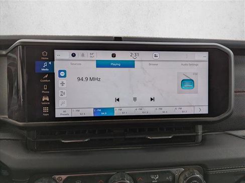 Used 2024 Jeep Wrangler Rubicon w/ Capability Package image 17