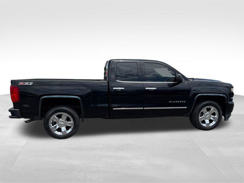 Used 2016 Chevrolet Silverado 1500 LTZ Z71 w/ LTZ Plus Package AWD/4WD image 3