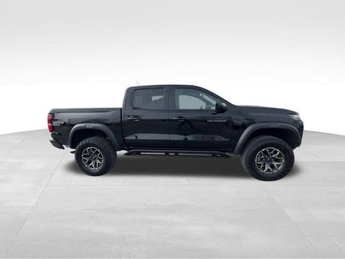 Used 2024 Chevrolet Colorado ZR2 w/ Technology Package image 13