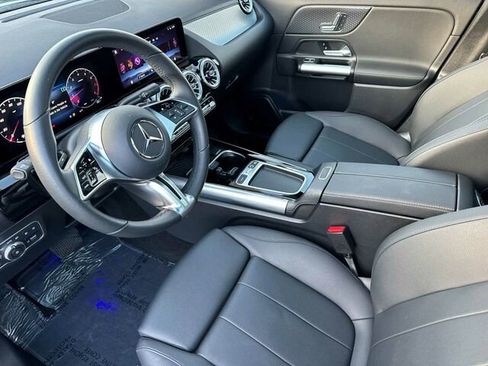 Used 2025 Mercedes-Benz GLA 250 GLA 250 4D Sport Utility 4MATI image 11