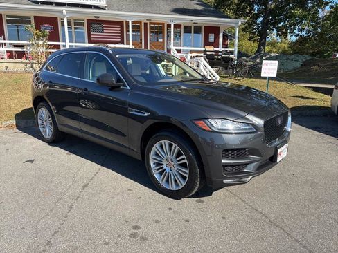 Used 2020 Jaguar F-PACE Portfolio image 1