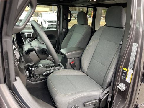 Certified 2025 Jeep Wrangler Unlimited Sport S 4xe image 20