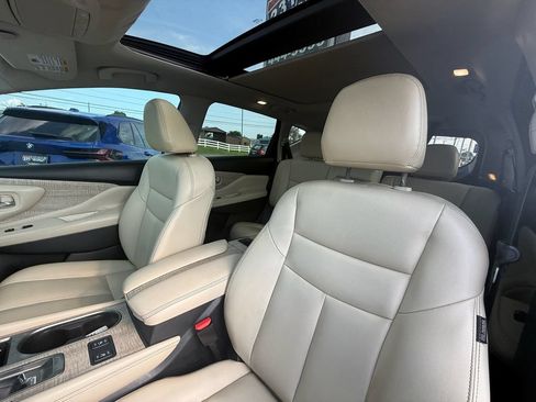 Used 2021 Nissan Murano SV w/ SV Special Edition Package FWD image 13