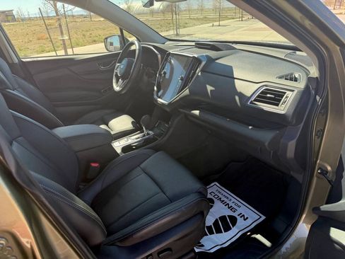 Used 2023 Subaru Ascent Limited AWD/4WD image 17