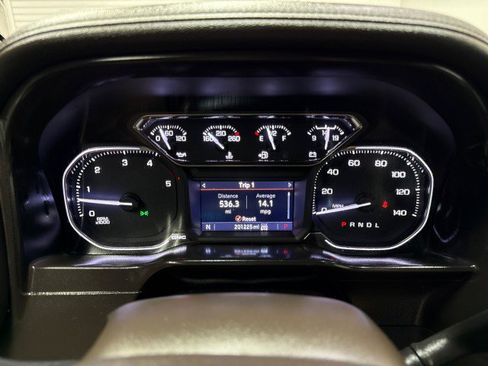 Used 2021 GMC Sierra 2500 SLE w/ SLE Value Package; image 19