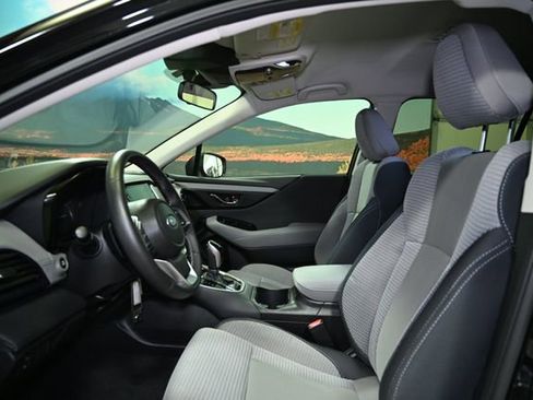 Used 2025 Subaru Outback Premium image 23