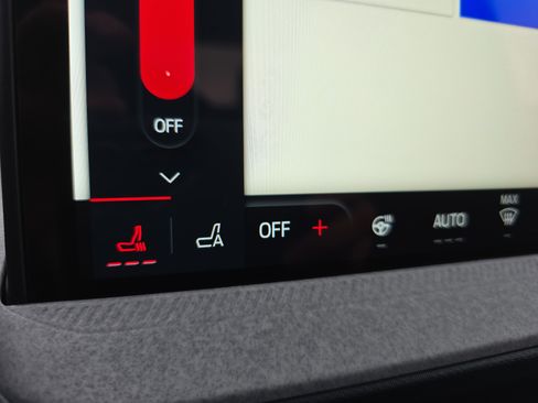 New 2025 Ford Maverick XLT w/ XLT Luxury Package image 29