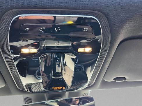 Used 2023 Mercedes-Benz C 300 C 300 image 38